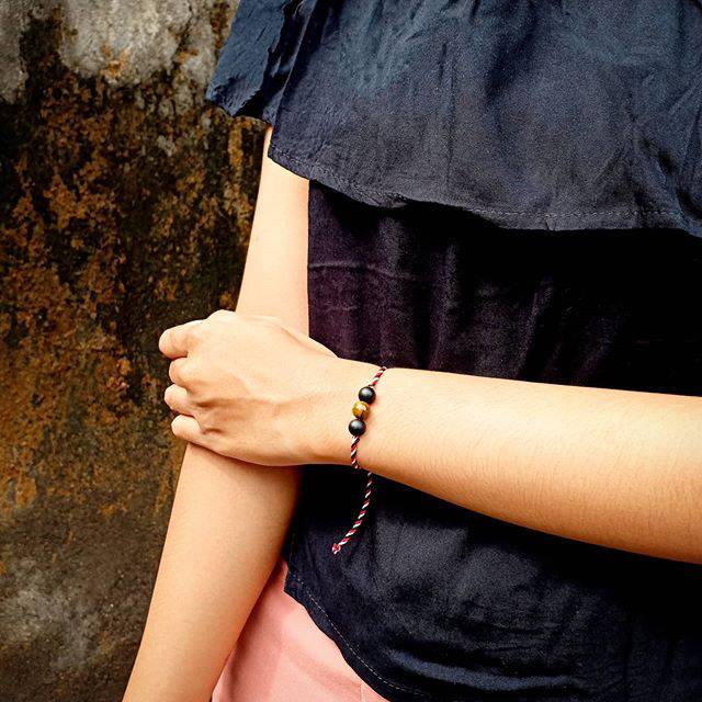 Gelang Tridatu Tiger Eye &amp; Black Matte Onyx / Gelang Batu Alam Kombinasi / Craft Dewata