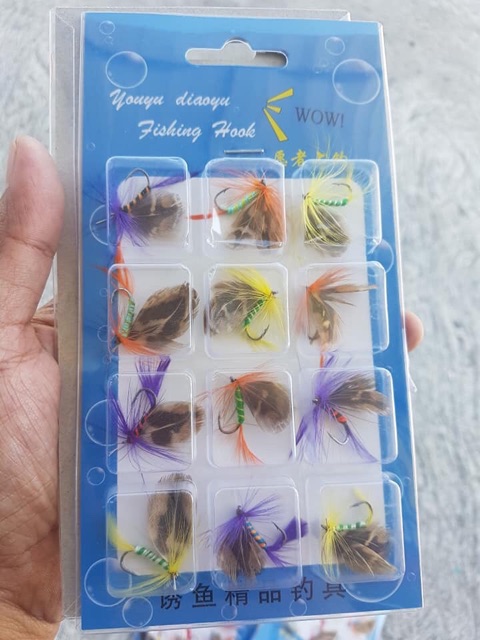 Umpan tiruan dari bulu 12pcs fly fishing