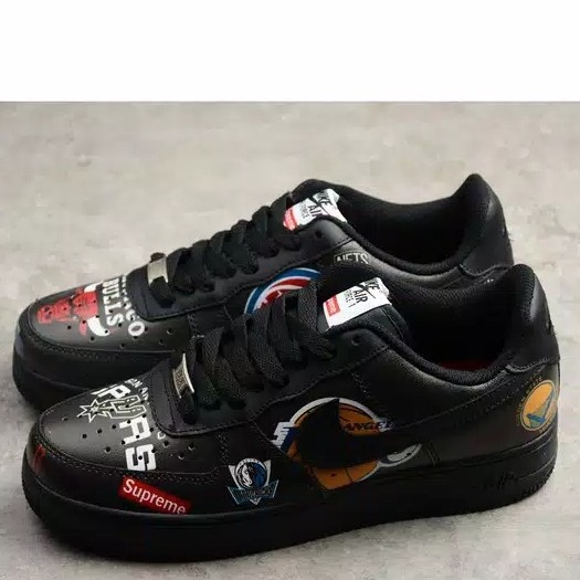 Sepatu Sneakers Air Force 1 Low NBA x Supreme Black
