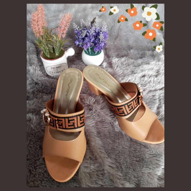 Wedges Cantik // Wedges Fendi // Wedges Pesta // Wedges Warna Tan // Sandal Wanita // Sandal Cantik 
