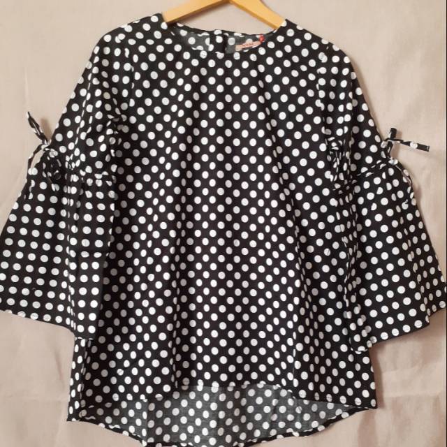 

Pita Dot Flare Top