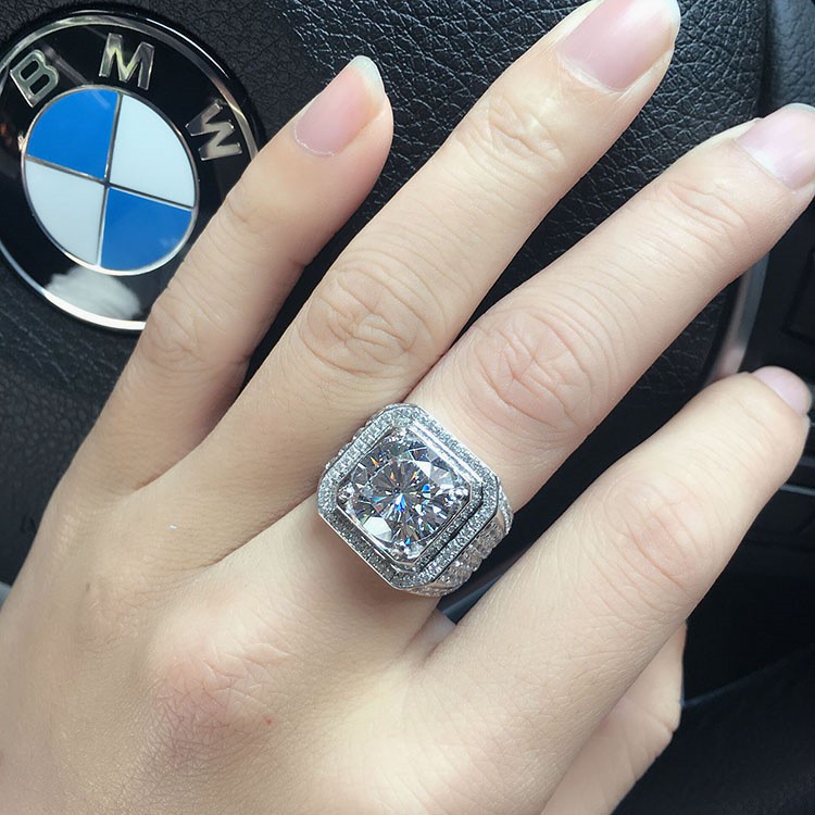 Cincin Pertunangan Berlian Emas Putih Mewah Fashion Pria dan Wanita