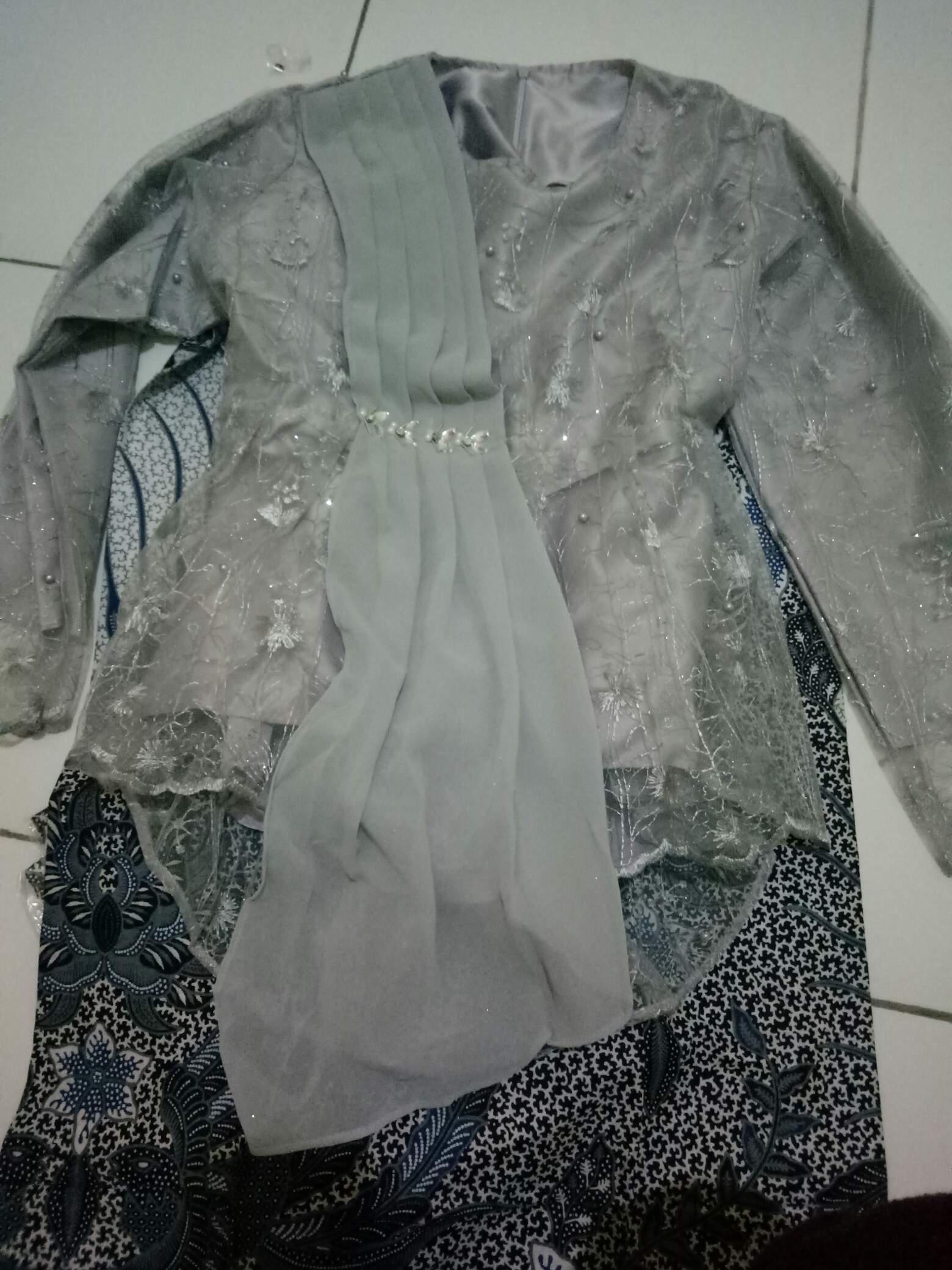 [real Pic] Batik Couple Yulia Kebaya Batik Modern Batik Couple Sarimbit Brokat Brukat - Bs142