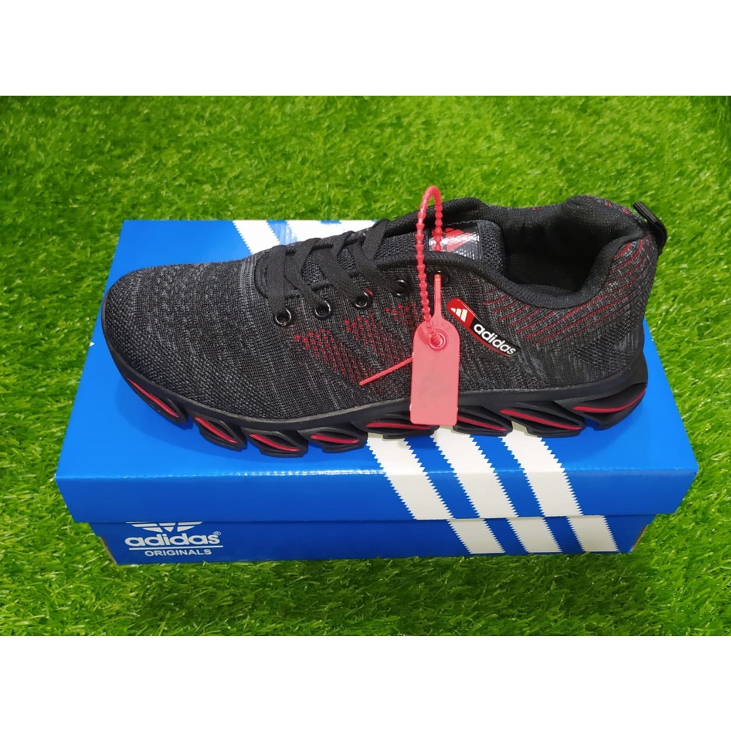 Sepatu Adidas Springblade / Sneakers / Sepatu Pria