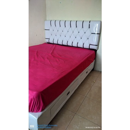 Dipan Divan tempat tidur minimalis Dipan kasur spring bed laci