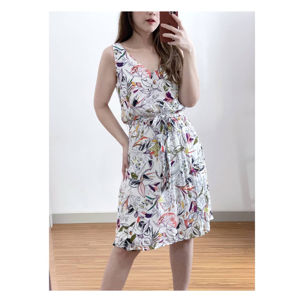 A New day print sleeveles summer dres