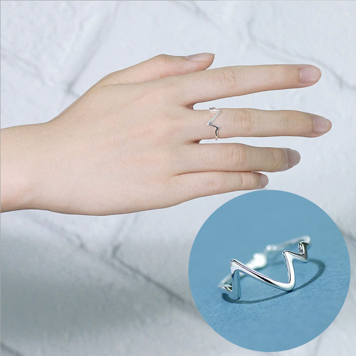 Cincin Model Terbuka Adjustable Desain Bunga Bintang Warna Silver Gaya Korea Untuk Wanita