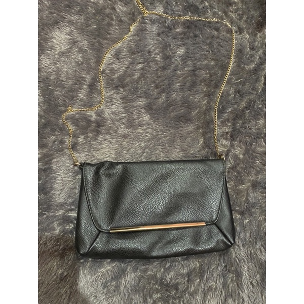preloved Bershka sling bag