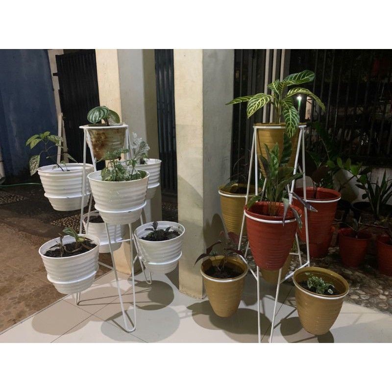 Rak tanaman hias standing pot menara standing pot isi 7 tatakan pot tanaman hias