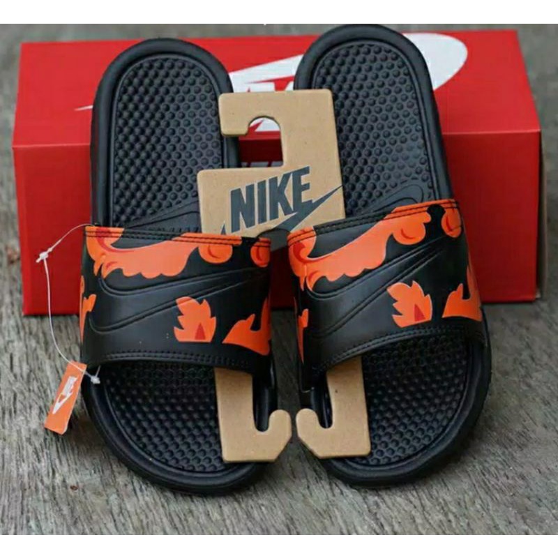 Sandal Nike Benassi Kaws sendal casual murah original