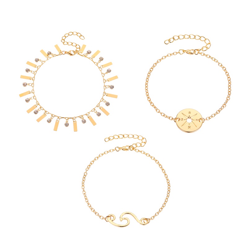 Eropa dan Amerika Gaya Baru Rumbai Tindik 3-Piece Kombinasi Gelang Set Kreatif Liontin Gelang Fashion Wanita Sederhana Perhiasan Emas