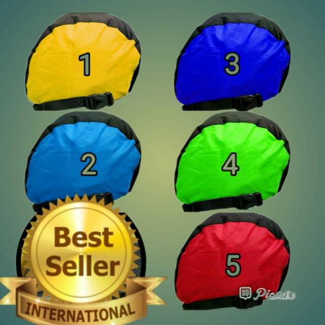 Sarung Helm Anti Air Waterproof / mantel helm cover helm tas helm anti air