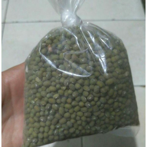 

Kacang ijo mentah / 250 gram