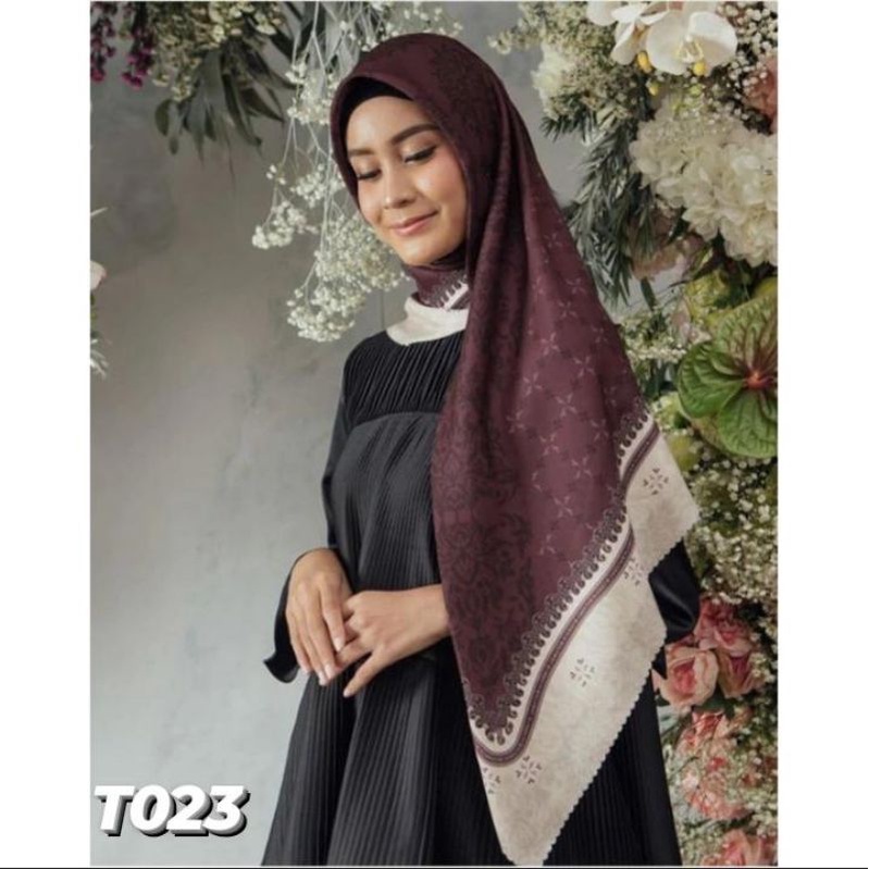 PRODUK TERBARU!! Jilbab Segiempat Voal Motif , Hijab Square Printing Lassercut Premium, Harga Grosir-T023