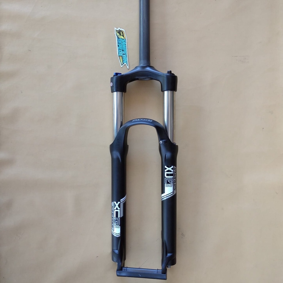Fork Suntour 27.5 XCR 32 Travel 120 Lock