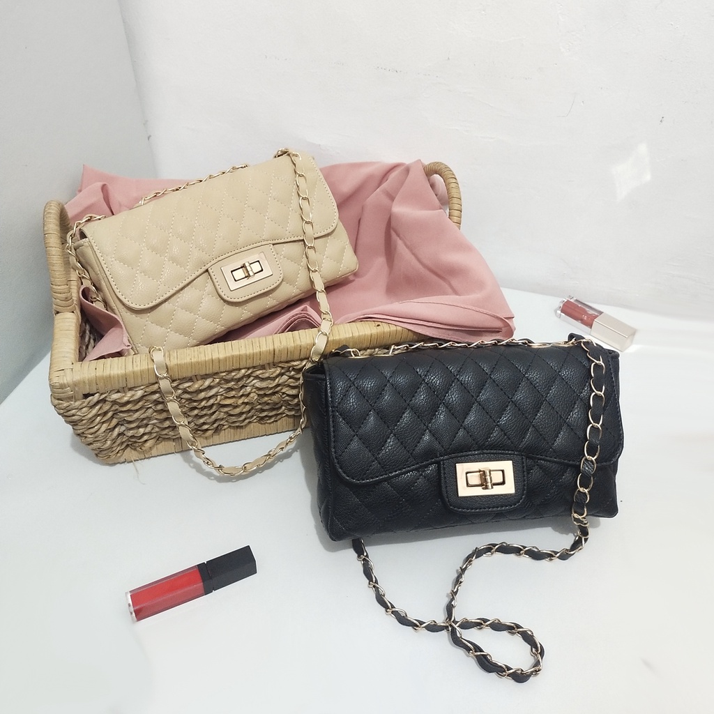 Slingbag Tas Selempang Rantai Tas Wanita Murah  Cewek Murah Dan Kekinian Trendy Terbaru