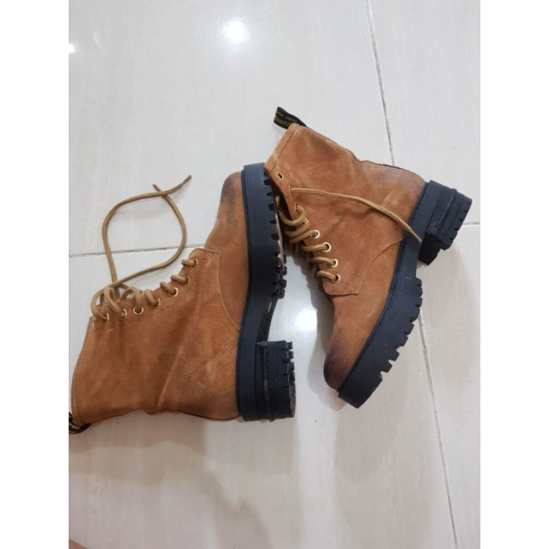 Sepatu Boots Dior #preloved