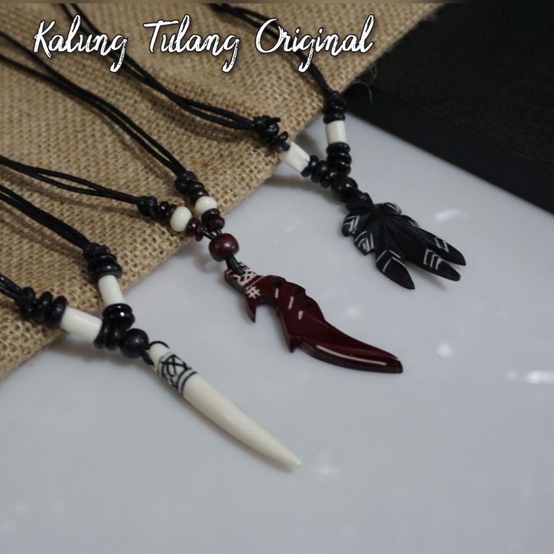 Kalung Liontin Kujang,Taring,Rasta Bahan Tulang Asli