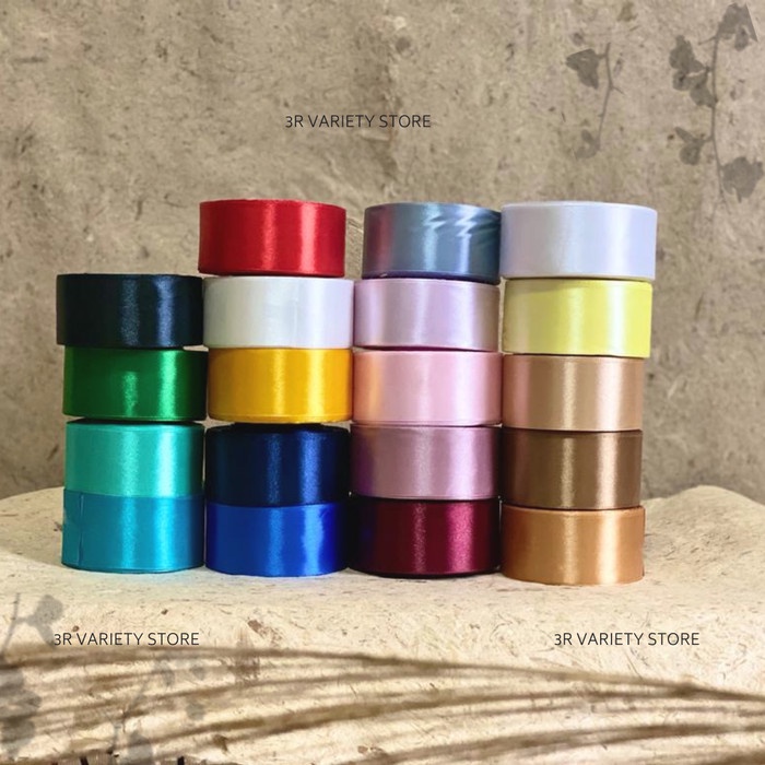 

1 roll Pita Kain Satin 1,5 inch / Pita Satin 1,5" / 4 cm panjang 25 yard
