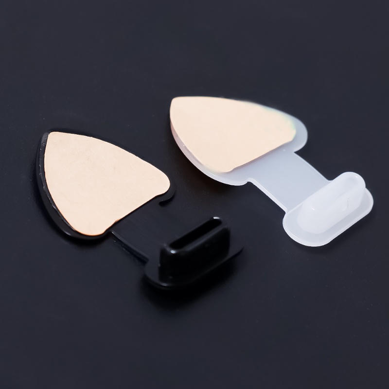 Cover Pelindung Port Charging Tipe C Universal Anti Hilang / Debu Bentuk Hati Bahan Silikon Untuk Handphone