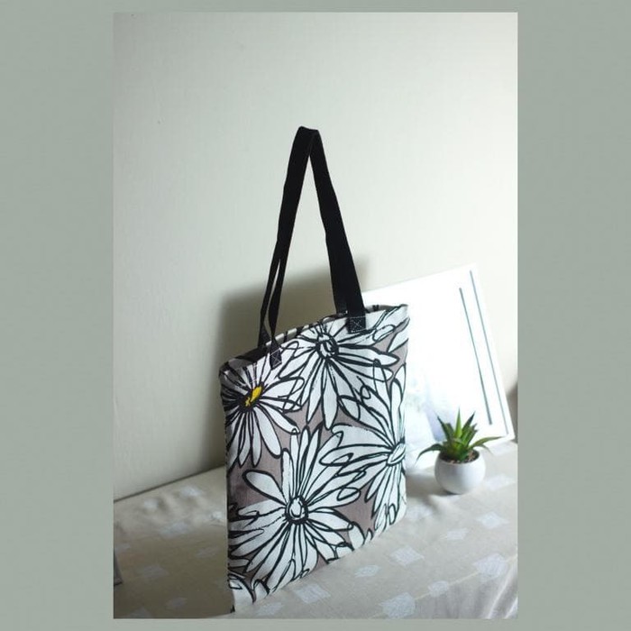 TOTE BAG WANITA TOTEBAG PRIA CANVAS MOTIF GOOD QUALITY WITH RESLETING KODE - 046