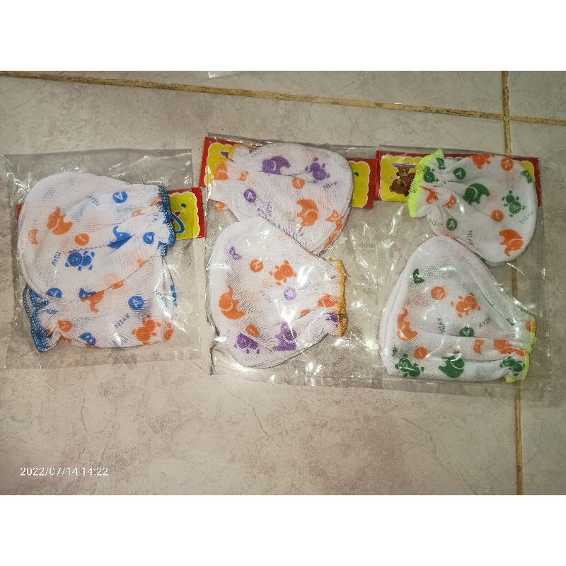 SARUNG TANGAN KAKI BAYI 1PACK