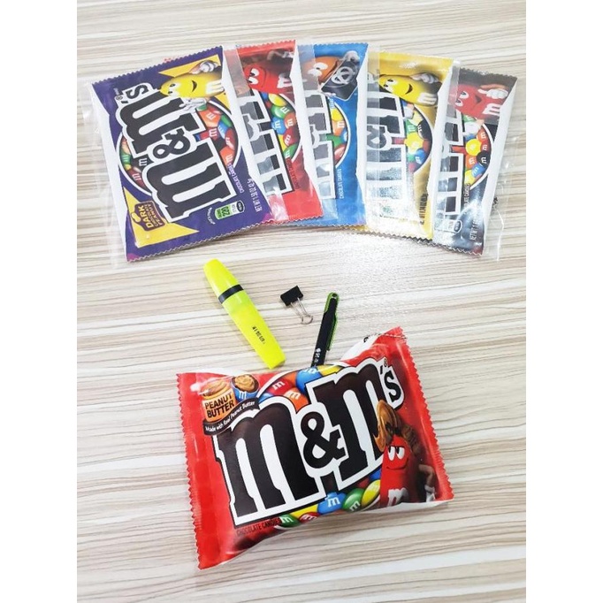 

Pouch M&M'S / Tempat Pensil Unik Permen Coklat M&M 'S Chocolate Candy