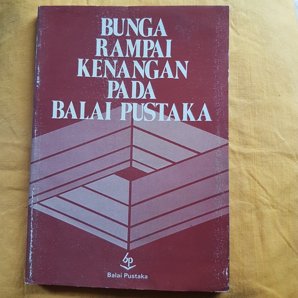 BUNGA RAMPAI KENANGAN PADA BALAI PUSTAKA