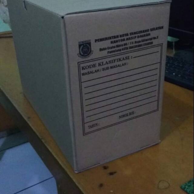 

Box arsip besar 37x19x27