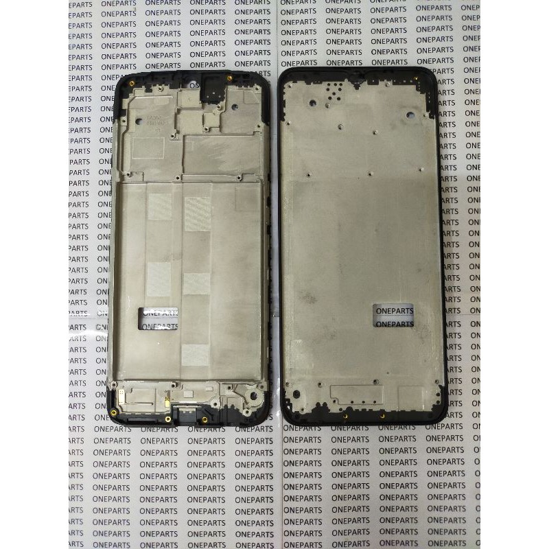 FRAME BEZZEL TULANG TENGAH DUDUKAN LCD OPPO A9 2020