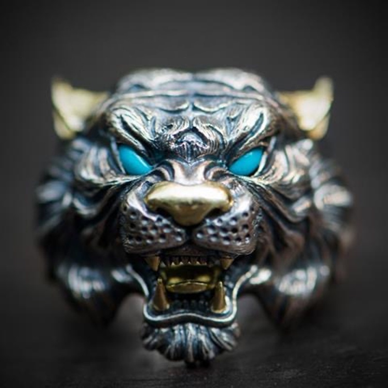 Cincin Model Terbuka Desain Kepala Harimau Warna Silver Dapat Disesuaikan Gaya Retro Untuk Pria