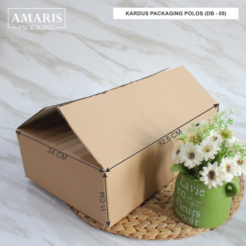 

Kardus Dus Packing 32,5x24x11cm Isi 5 Pcs DB-05 Amaris Packaging