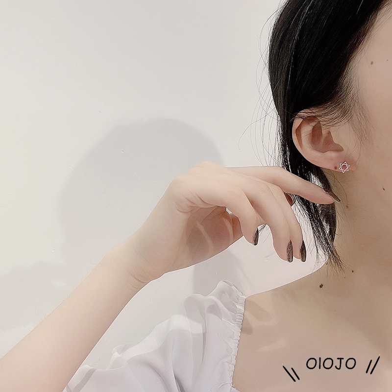 Fashion Korea Anting-anting Kreatif Empat Daun Semanggi Kelopak Yang Indah Untuk Wanita - ol