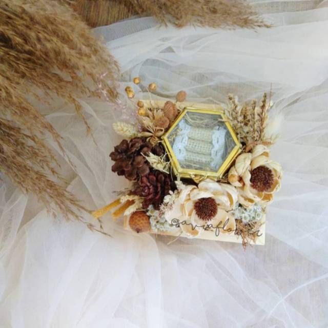 RING BOX MINI TERRARIUM SEGI 6 ALAS BOX KAYU JATI BELANDA TEMA RUSTIC
