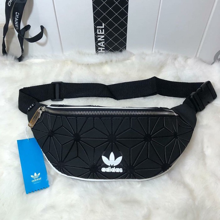 adidas waistbag v black
