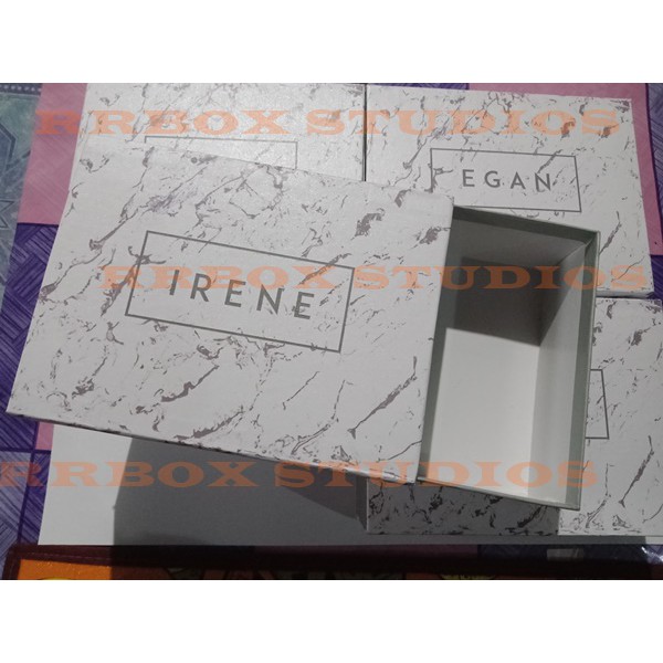 Box Slide Ukuran 25x25x8