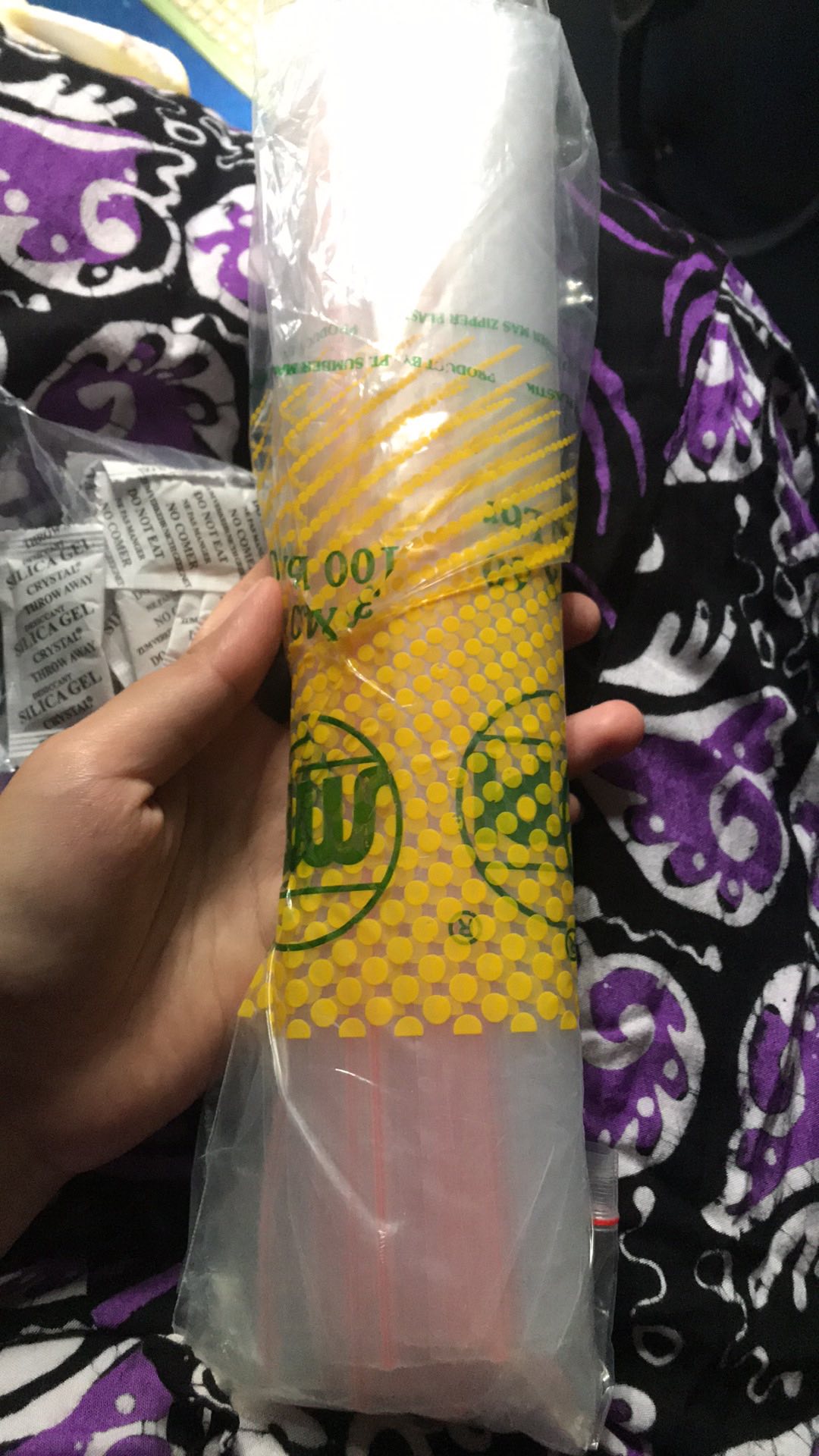 Plastik Ziplock Jumbo Tebal Kuat Awet U/ Handbag/sepatu Dll (25pcs) + 1 Pack Silica Natural 100 Gram