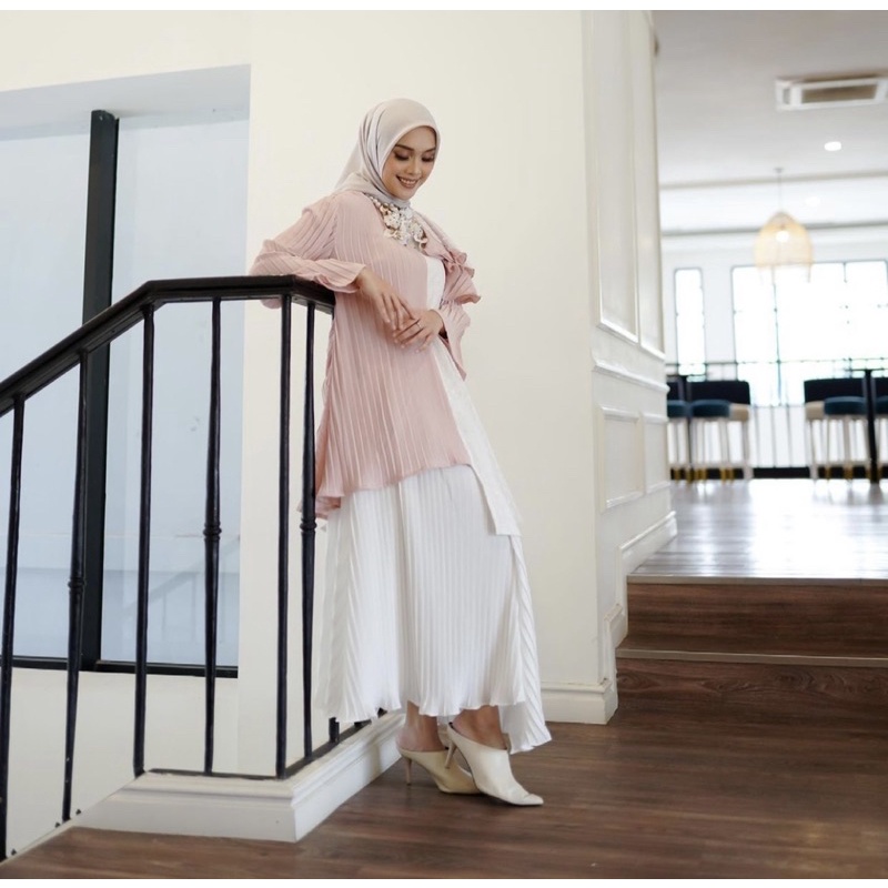 Jenna and Kaia (Jenna&Kaia) - Viya tunik size M (preloved)