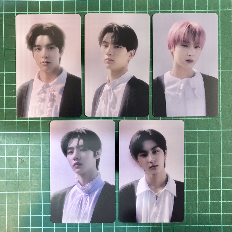 ENHYPEN - HYBE Insight Museum LD Lucky Draw Photocard PC Offline Exclusive WHITE VER.