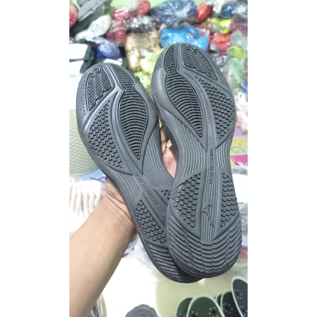 outsole/sol sepatu futsal untuk universal