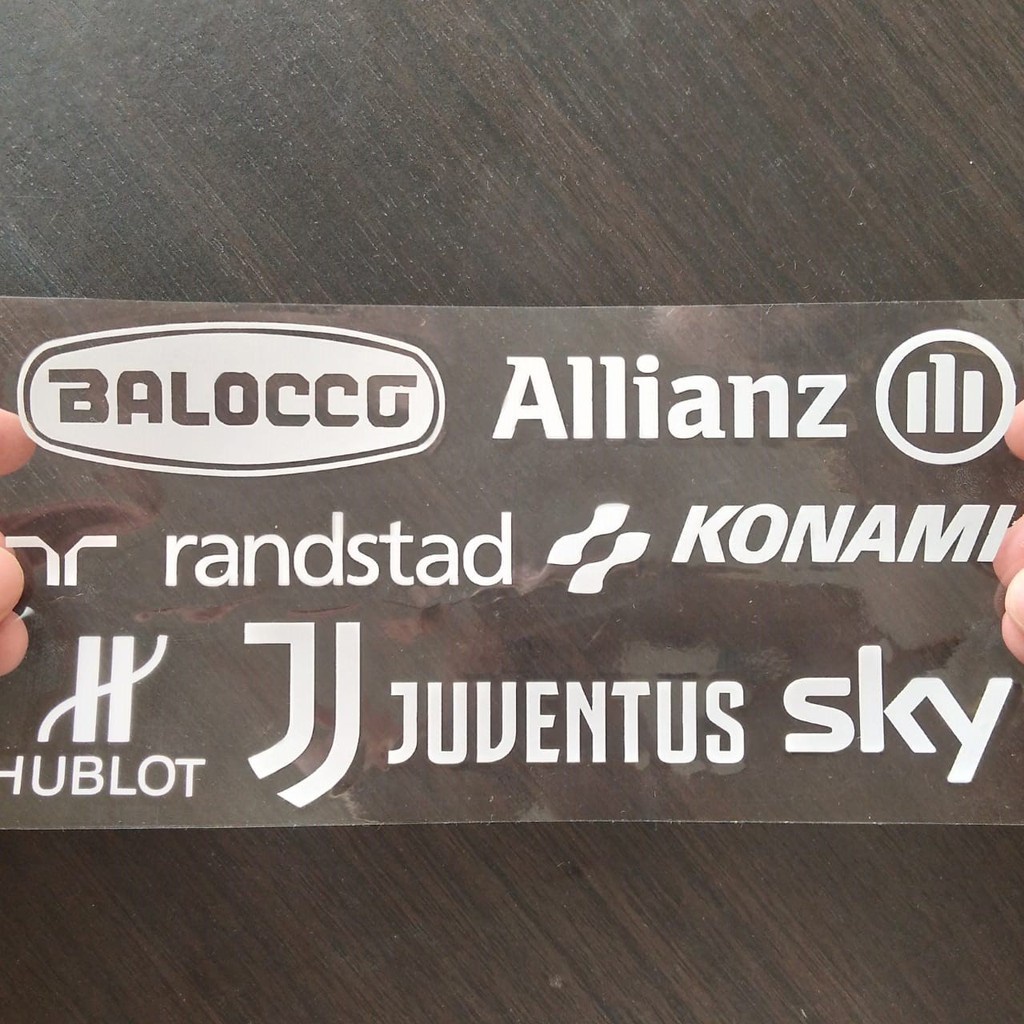 Cutting Stiker Juventus Sponsorship Variasi Motor Mobil Sticker Timbul Keren Nyala Dasbor Spakbor Visor Body Kaca Helm Laptop Hologram Reflective Tahan Air Bodi Samping Nama Jepang Scoopy Vario Beat NMAX PCX Vespa Aesthetic Pickup Anime Windshield Bola