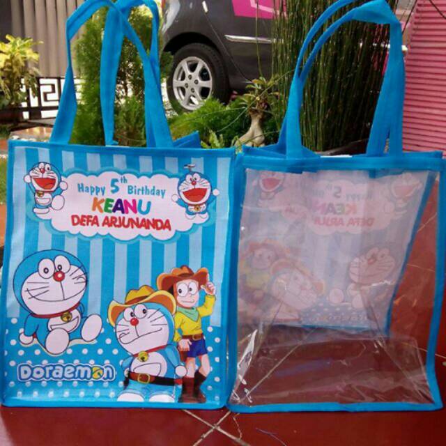 

TAS ULTAH MIKA CUSTOM