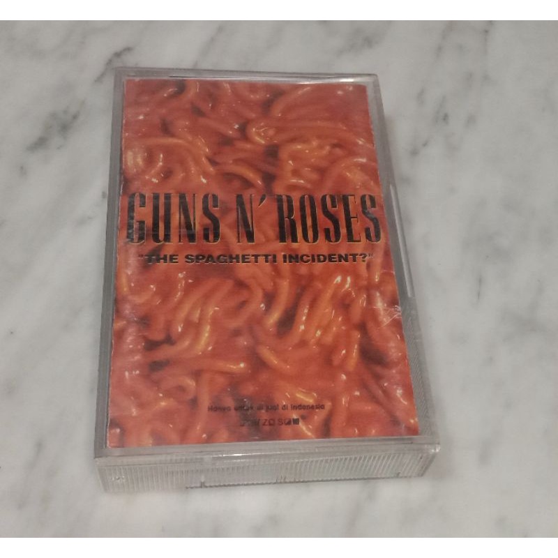 KASET PITA GUNS N' ROSES