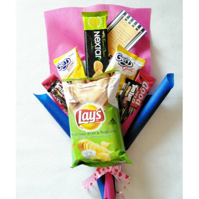 

Buket snack kado sidang/wisuda/ultah/aniv