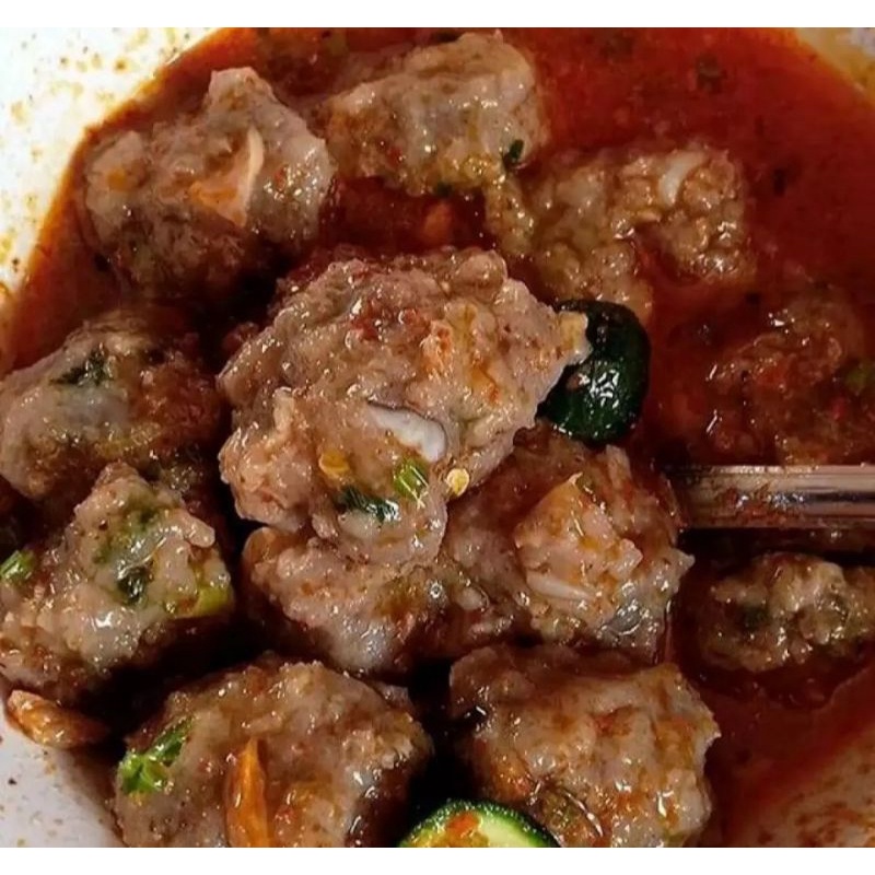 

baso aci tulang rangu sapi khas garut isi 5 butir baso jumbo ukuran besar besar Spesial sudah komplit full harga riseller