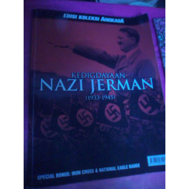 Majalah Angkasa Edisi Nazi Jerman
