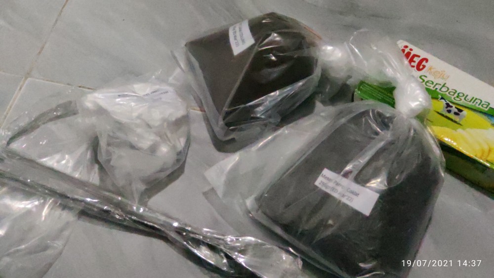 Tisu Serbaguna Ukuran Mini