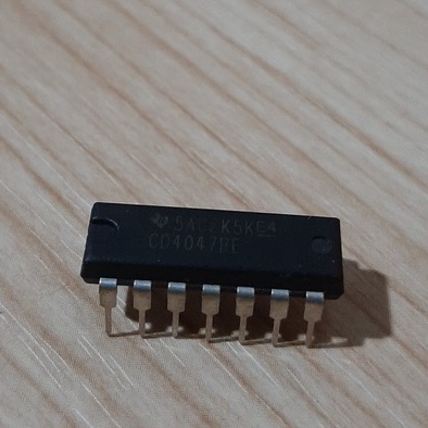CD4047 IC CD 4047