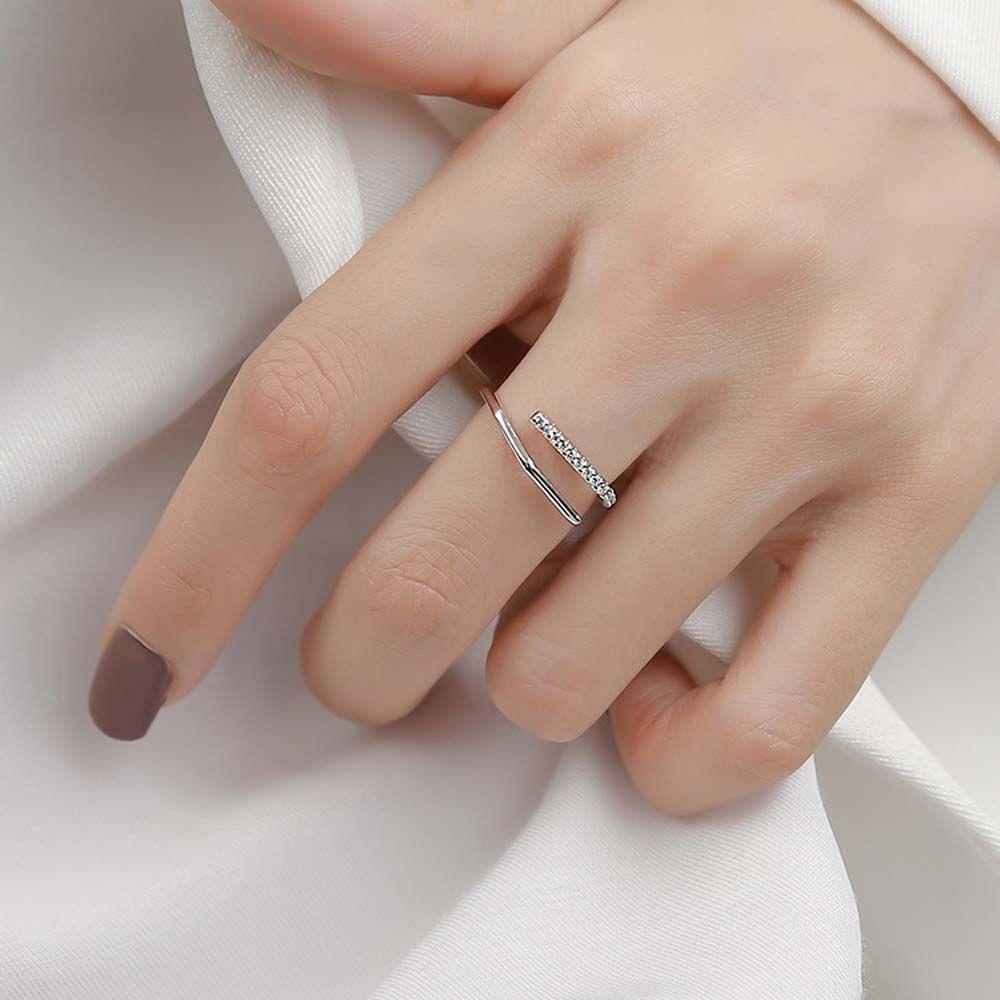 Mxbeauty Cincin Zircon Fashion Adjustable Garis Paralel Silang Warna Perak Berlian Gaya Korea
