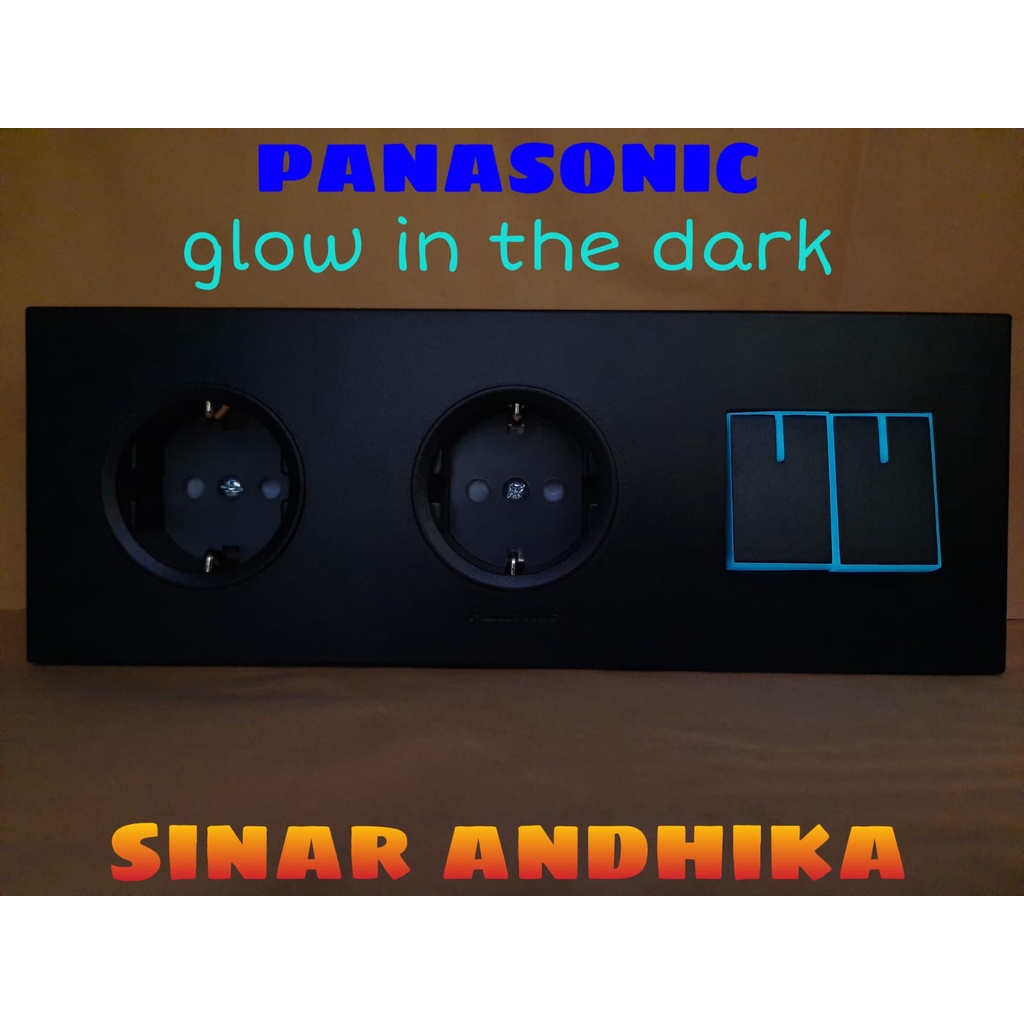 STOP KONTAK DOUBLE + SAKLAR SERI KECIL HITAM PANASONIC WESJP 11223B+WESJ 5931B